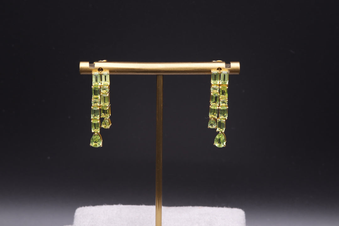 Empress Peridot Earring