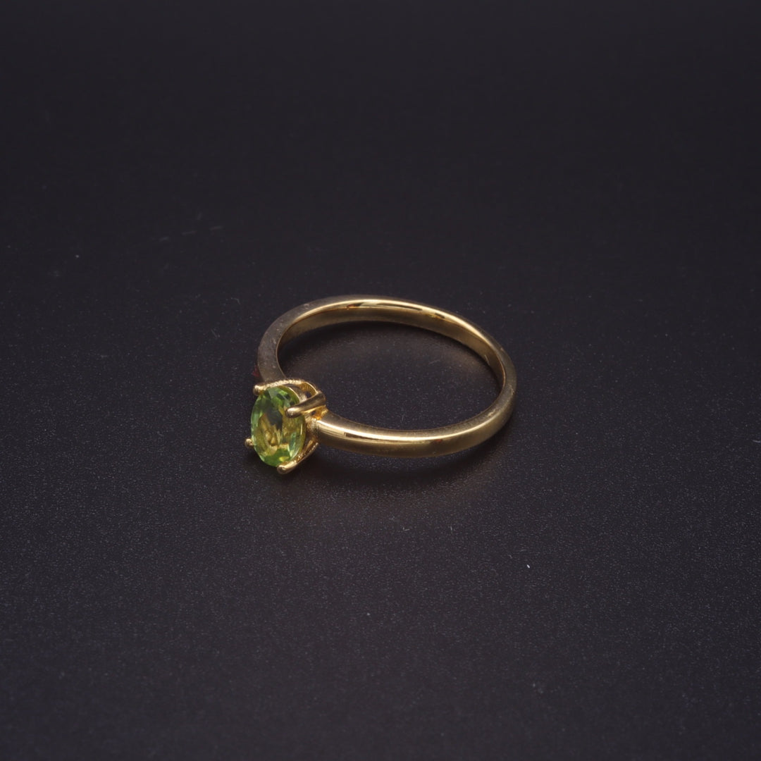 Queen Peridot Ring
