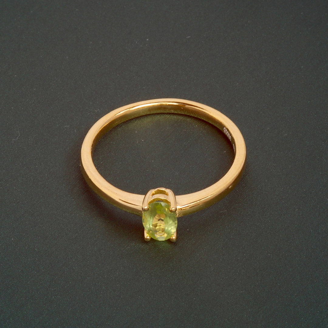 Queen Peridot Ring