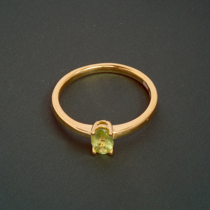 Queen Peridot Ring