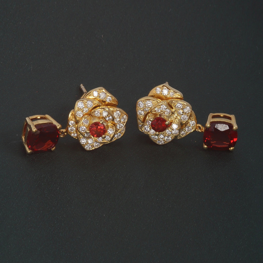 Love Garnet Earring